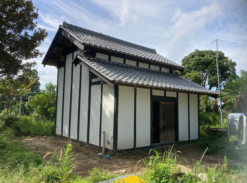 古民家の梁を活かすリノベーション